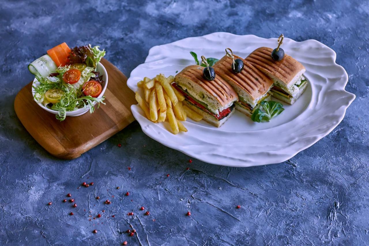 Hotel Royal M By Gewan 5*